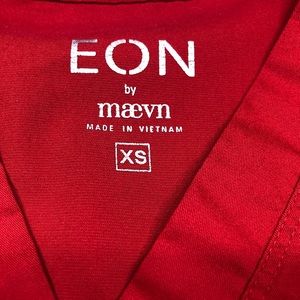 EON xsmall scrubs